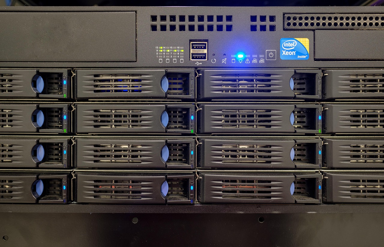 社内のファイル共有とサーバー管理のイメージ